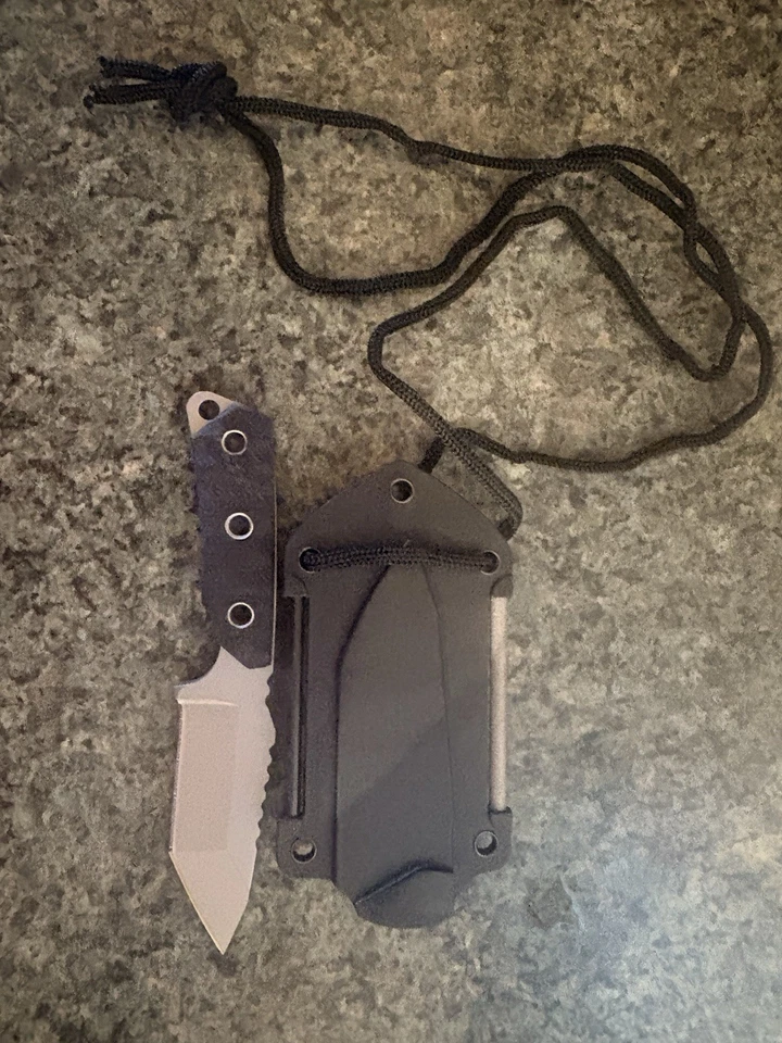 SOG Reverse Tanto Neck Knife - Image 2 of 4