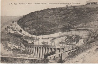 CPA 76 (Seine Maritime) Environs de ROUEN / BONSECOUR / TRAMWAY ET FUNICULAIRE