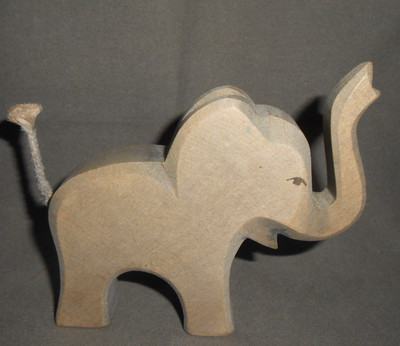 OSTHEIMER FIGUR  ELEFANT RÜSSEL  OBEN