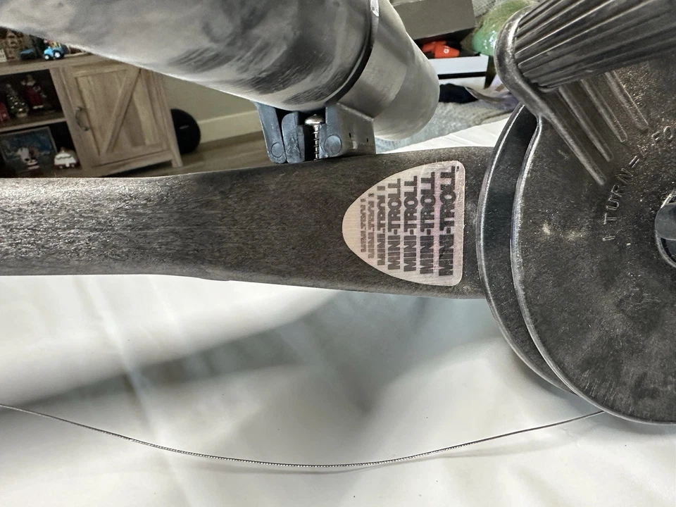 🎣 Cañón Mini-Troll Downrigger Manual con Pluma de 12 pulgadas Cable de 100 pies 🐟 Foto 4 de 4