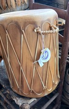 AWESOME VINTAGE NATIVE AMERICAN HANDMADE LARGE POW WOW TAOS DRUM NICE""
