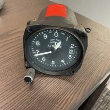 Beechcraft Altimeter Model BMD1001A Garwin P/N 22-977-02