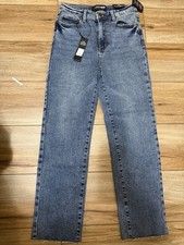 Fashion Nova Burning Love High Rise Mom Jeans Medium Blue Wash - Size 5