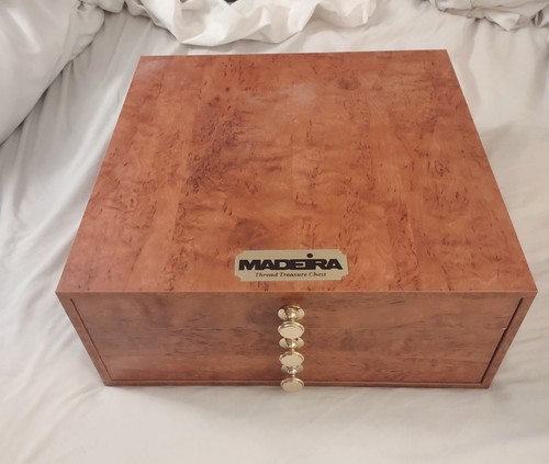 Madeira Thread Wood Organizer 3 Drawer Chest 194 Spool Embroidery Sewing Germany - Picture 2 of 15