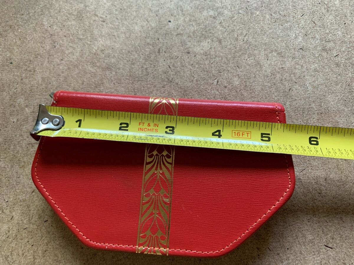 VINTAGE SPECIAL TRIPLE CUT NAIL GROOMING KIT RED LEATHER VINTAGE SPECIAL TRIPLE CUT NAIL GROOMING KIT RED LEATHER