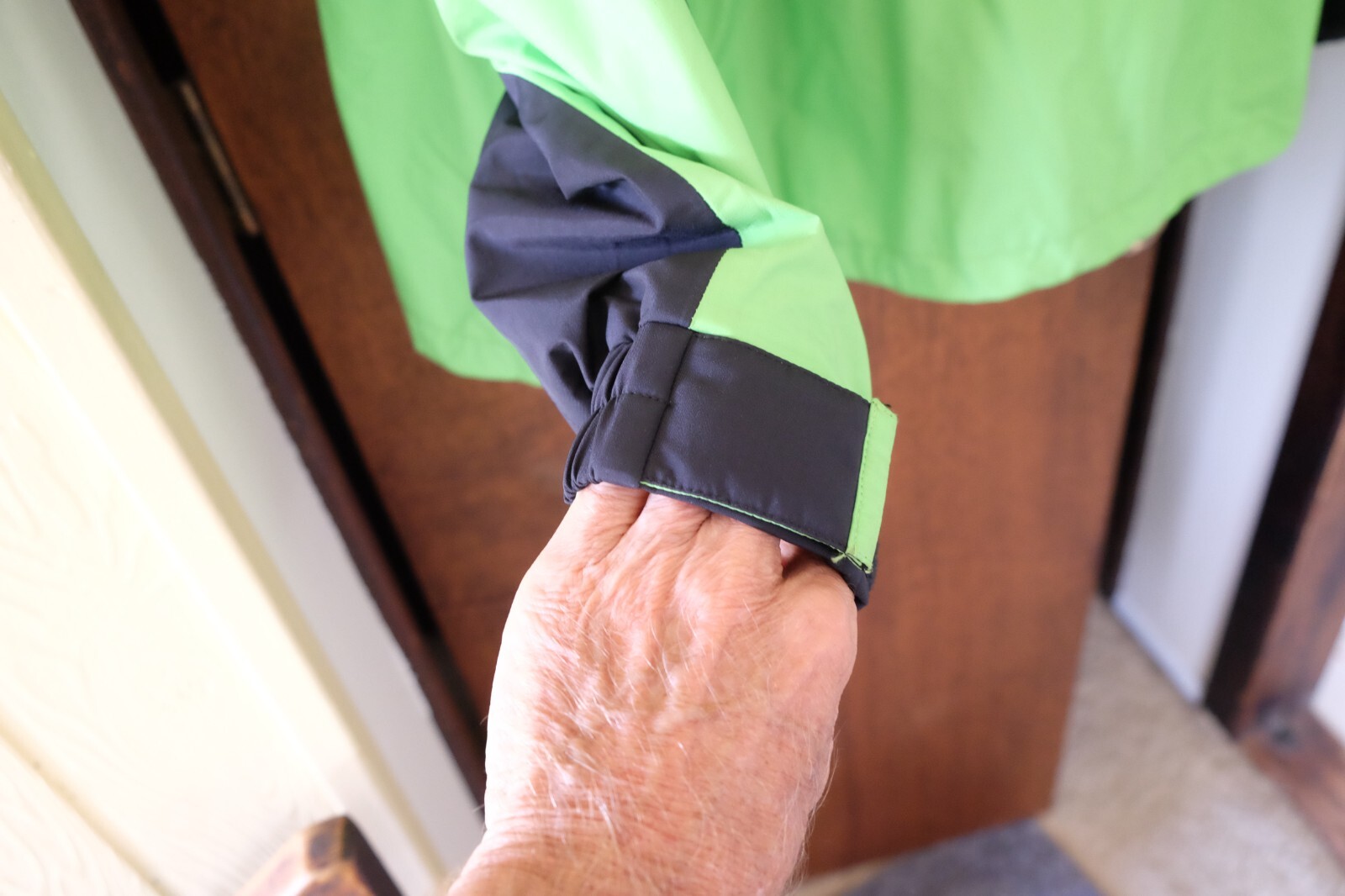 Marmot Men Technical Winterl Jacket Size Medium - image 7