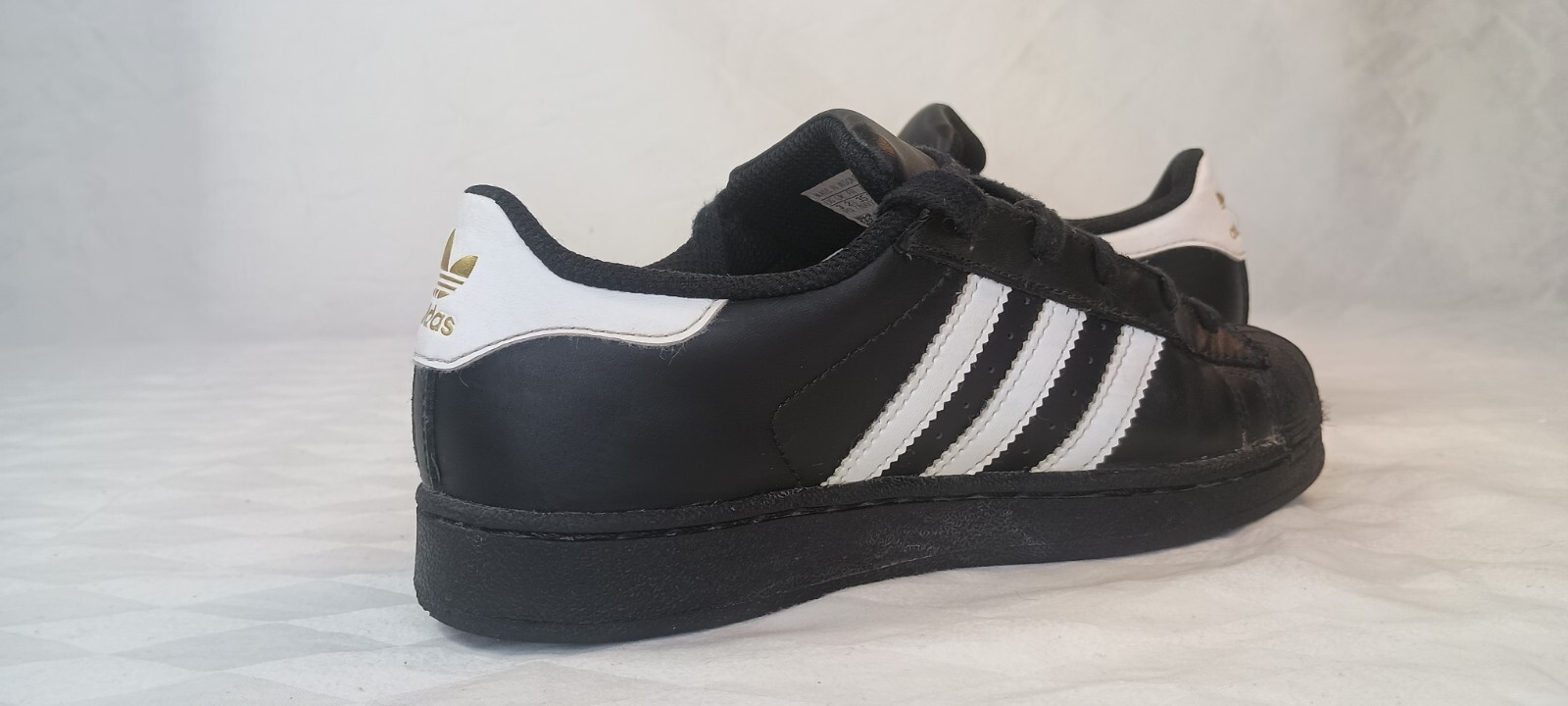 Adidas Kids Size 8  Superstar Foundation C Core Black/White BA8379 Boys image 4