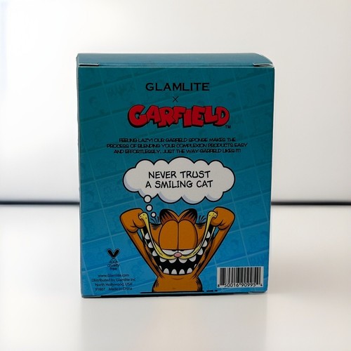 Glamlite Garfield Makeup Sponge - Imprinted Face, Stocking Gift, Limited Edition - Picture 3 of 6
