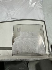 Full -Pinch Pleat Duvet Cover Set, 3Pc Luxurious Premium Style White