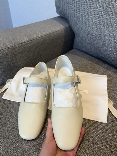THE ROW Ava Leather Mary Jane Ballet Leather Flats Ivory White Snow White US 8