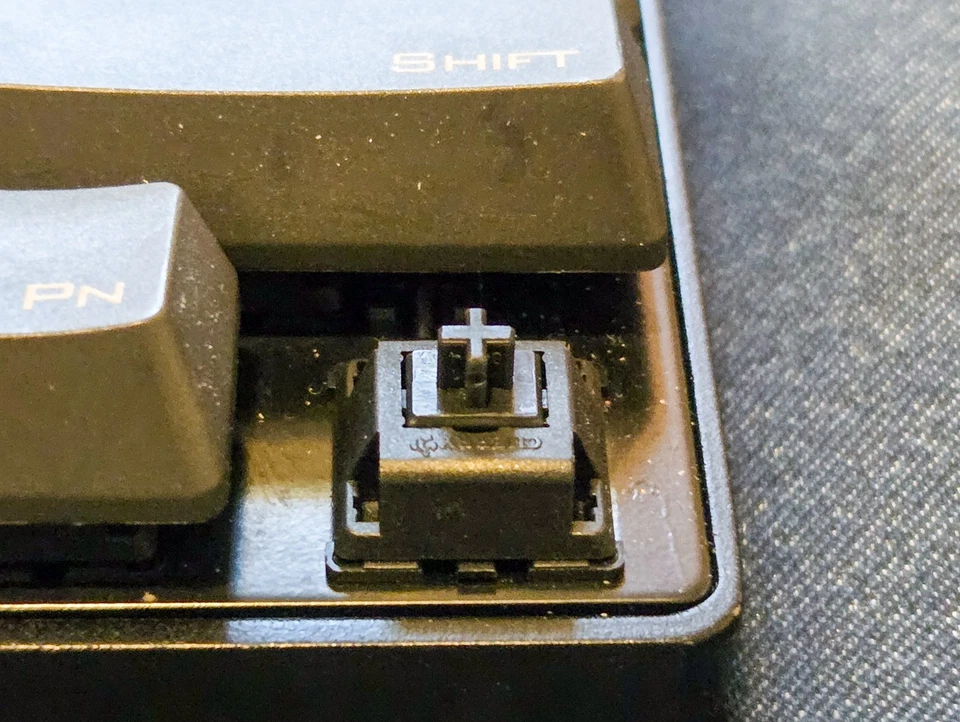 Teclado mecánico Vortex Pok3r de colección-6100 Cherry MX negro 60% 61 teclas funciona muy bien Foto 4 de 4