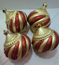 Vintage Style Red & Gold Glitter Swirl Christmas Ornaments Set of 4 Large Plasti