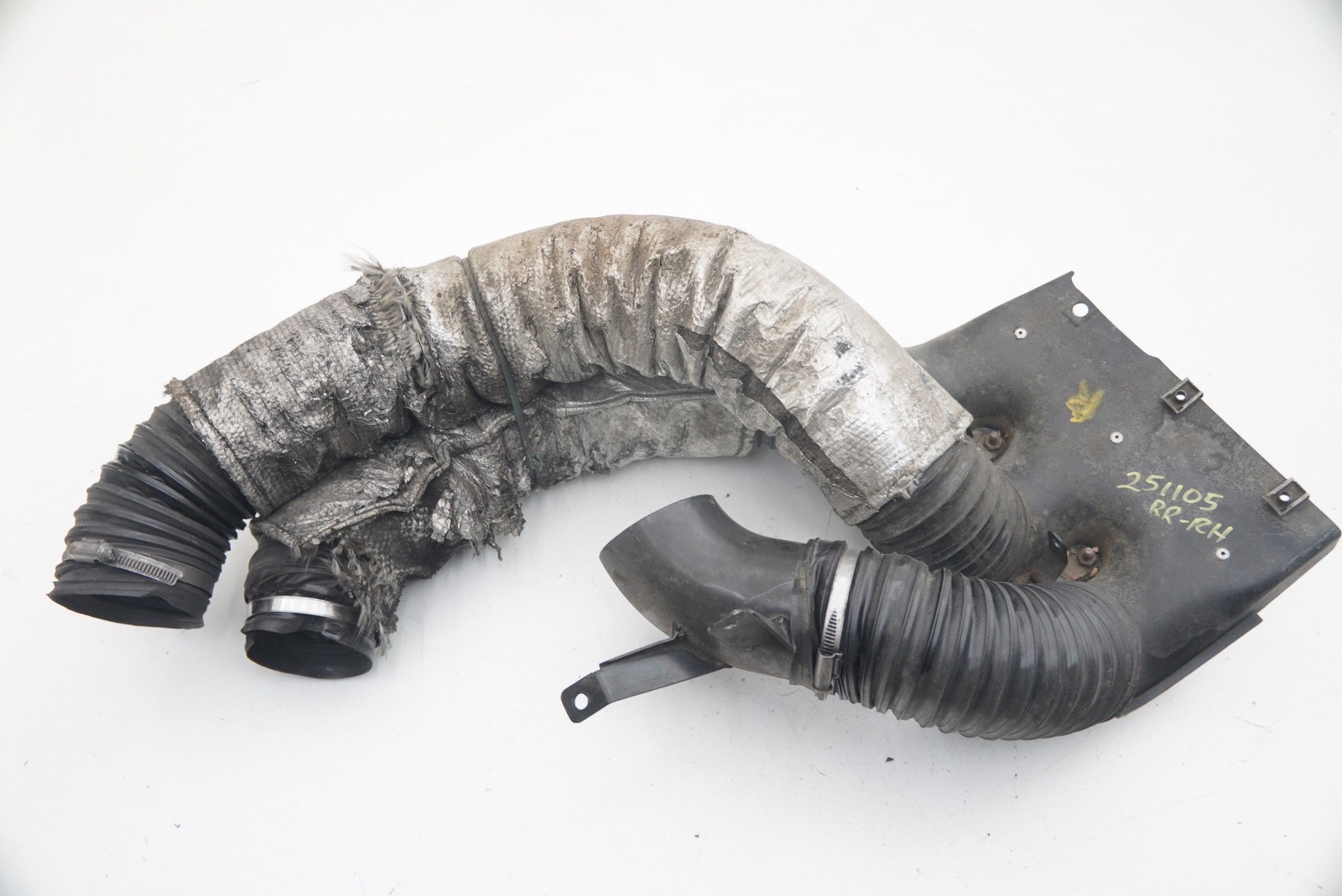 Rear Right Air Intake Duct Hose Tube Grille 84045000 OEM Ferrari 458 Challenge