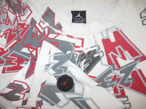 VTG MICHAEL Air JORDAN 8 Brand t Shirt Men's 2XL All Over Print 90s MJ JUMPMAN - Picture 3 of 8
