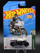 2022 hot wheels white BMW R nine T racer retro racers 10/10 153/250 A 