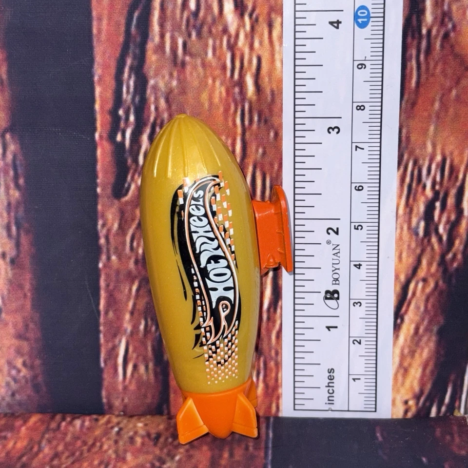 Vintage Hot Wheels POWER BLIMP with Rotating Center Mattel Zeppelin Malaysia - Image 2 of 4