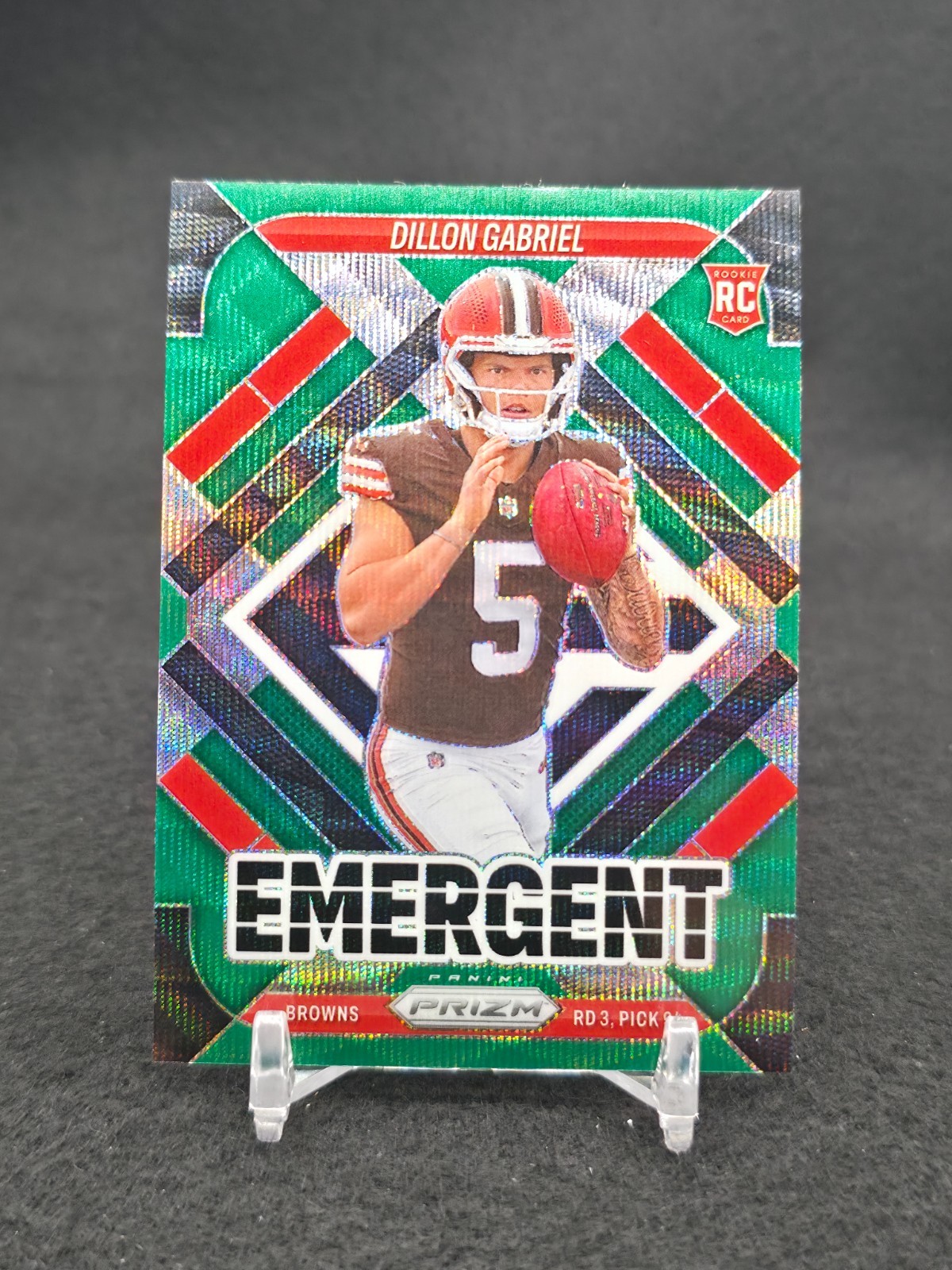 2025 Panini Prizm #18 Dillon Gabriel Emergent Green Wave RC Rookie Browns