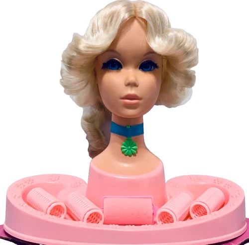 Vintage Mattel Barbie Beauty Center Play Set #4027 Doll Head, Accessories, & Box