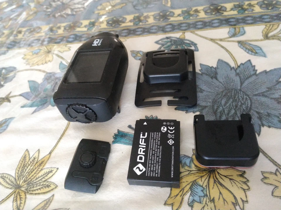 DRIFT GHOST-S HD ACTION CAMERA RECORDER HD With MOUNTS - Image 4 of 4