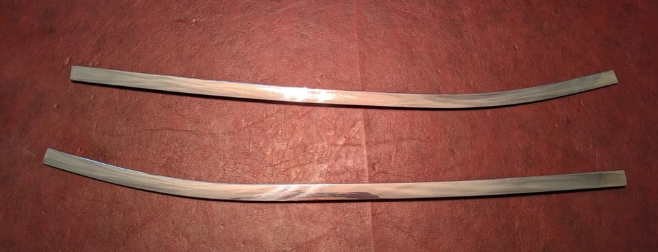 Moldura de pilar A parabrisas Chrysler Lebaron Convertible 5261591 5261590 Foto 2 de 4