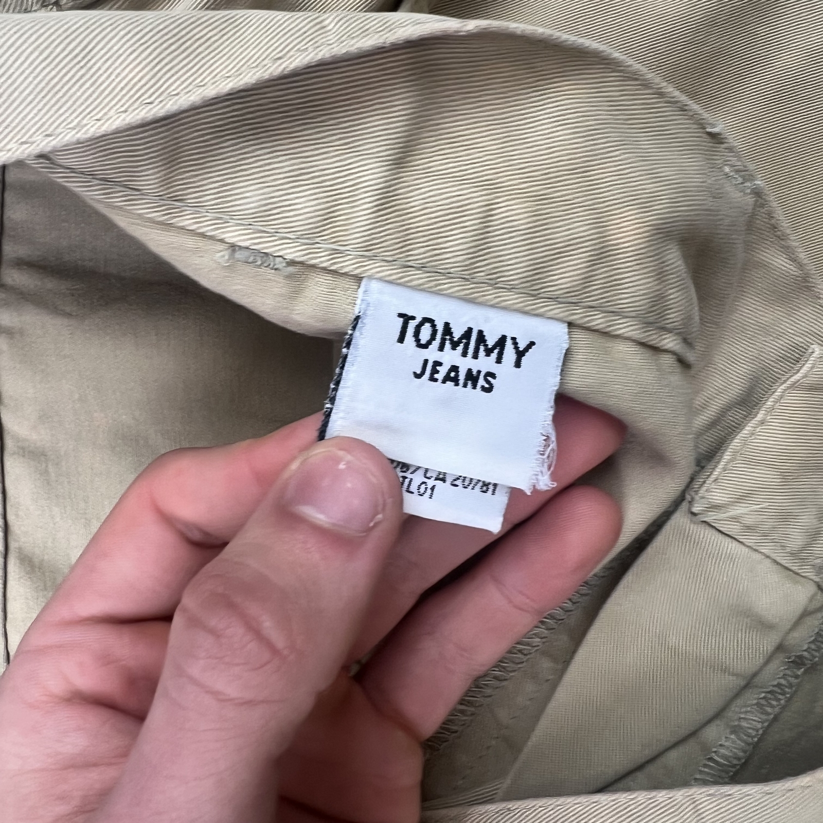 Vintage Tommy Hilfiger Beige Chino Trousers W36 image 7