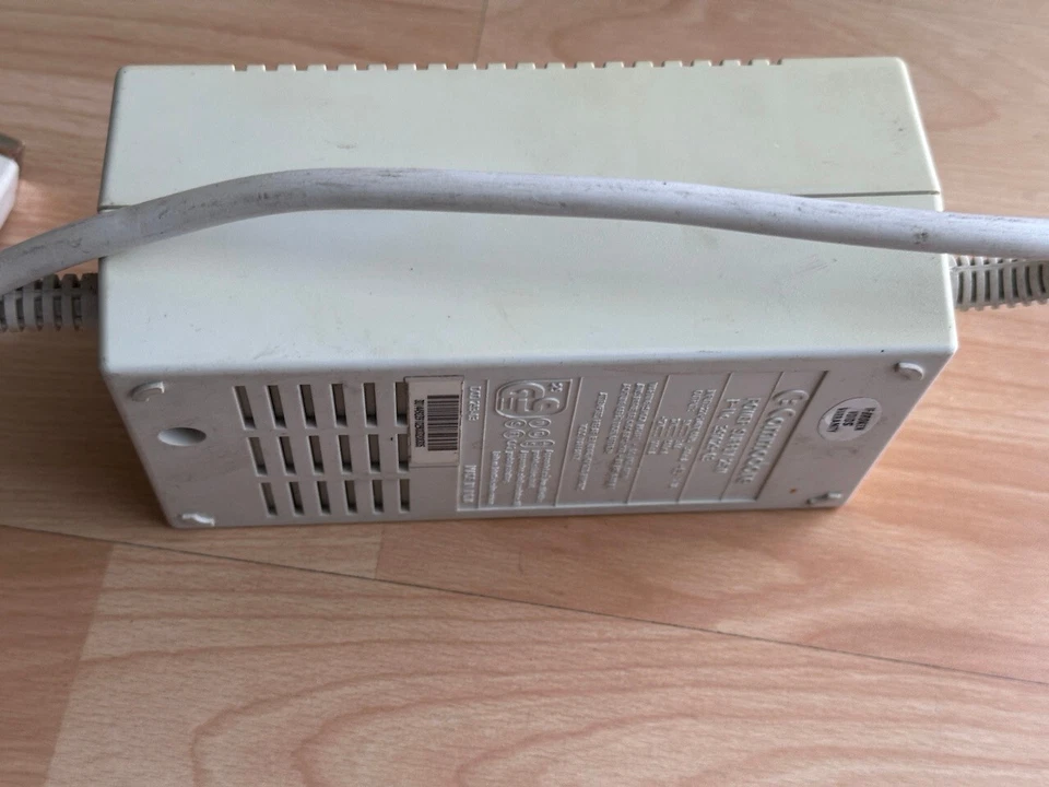 Netzteil   3.0 Amper für / for A500/A600/A1200, works, getestet  #12 25 - Bild 3 von 4