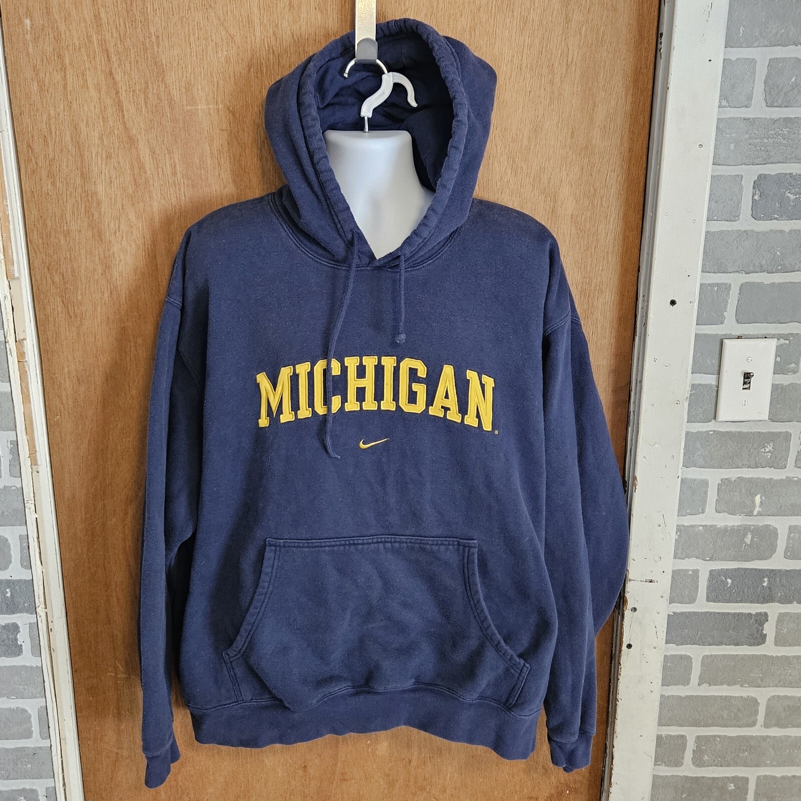 Vtg Michigan Wolverine Nike Hoodie Men XXL Blue Sewn Spellout Center Swoosh