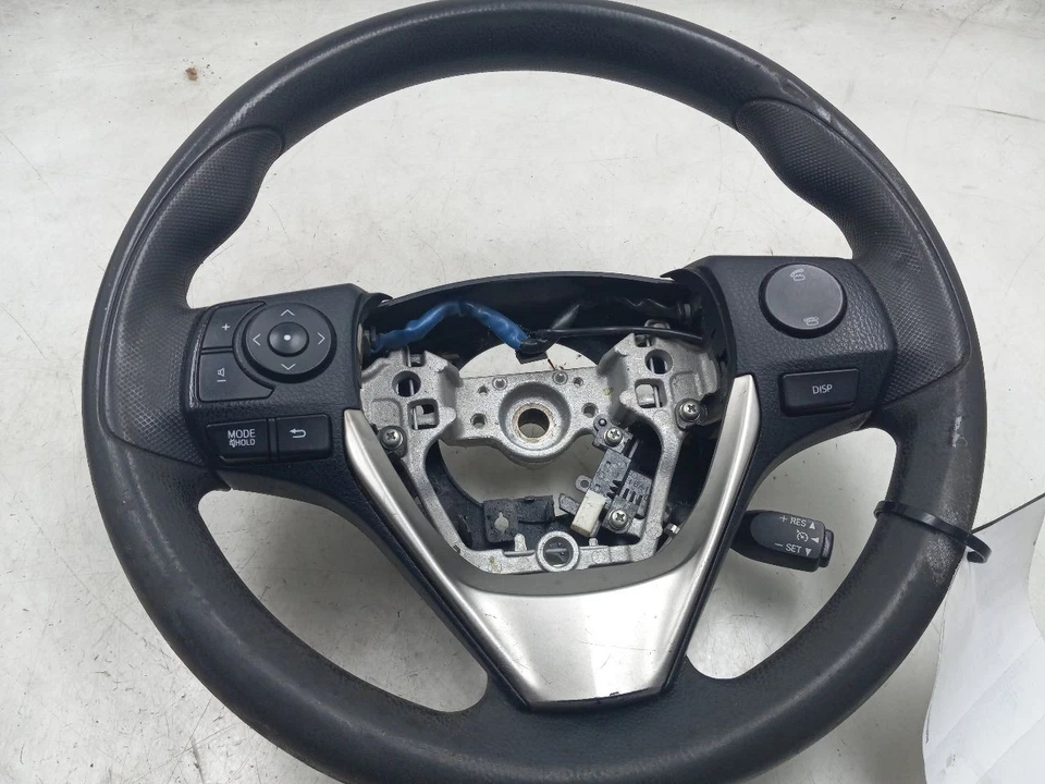 Toyota RAV4 XLE 2013 volante  Foto 3 de 4