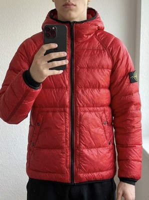 Stone Island Junior Daunenjacke Rot Down Jacket Patch Kompass Kapuze Leicht 