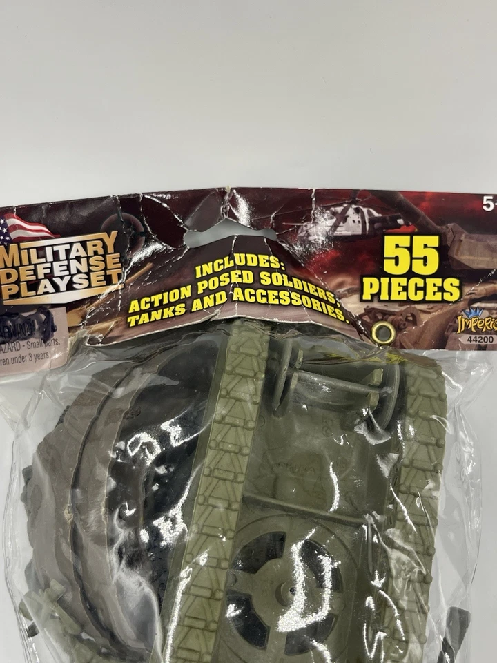 Lote De Colección De 3 Tanques De Juguete Dinky Con 55 Piezas Juego De Defensa Militar Foto 4 de 4