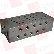 SMC VV5Z5-20-051 / VV5Z520051 (NEW IN BOX)