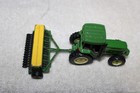 1/64 JOHN DEERE 7800 & YELLOW TOP GRAIN DRILL — photo 5