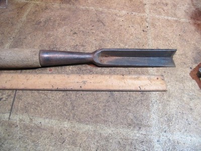 Vintage 1'' Corner Chisel Wood Socket Handle