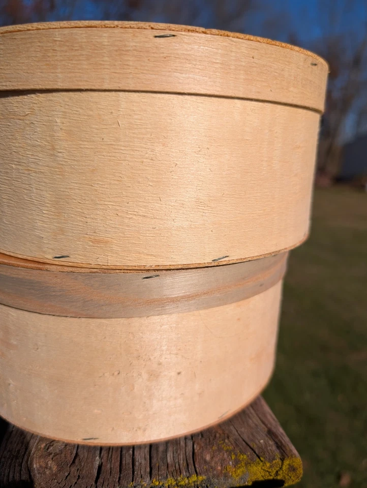 WI Barn Antique Vintage Round Shaker Wood Cheese Boxes Hat 8" x 3.5" (Set of 2) - Image 3 of 4