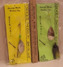 2 GRAND DADDY BAIT LARGE HANDCRAFTED MUSKY / PIKE LURES