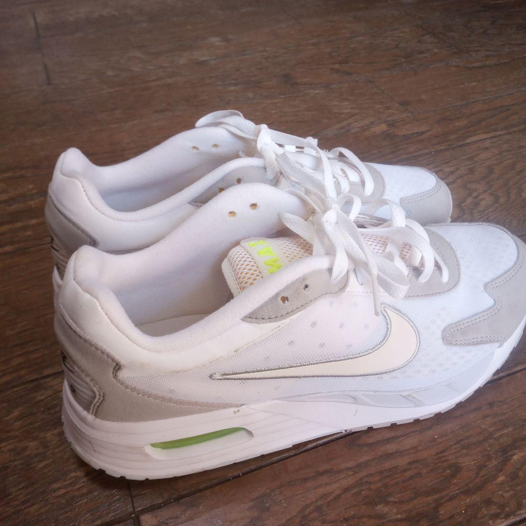 Men 7.5US Nike Air Max Sneakers White/Gray