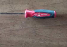 Snap On SGD304B  1/8 Flat  Soft grip Red Handle screwdriver. Low Shipping