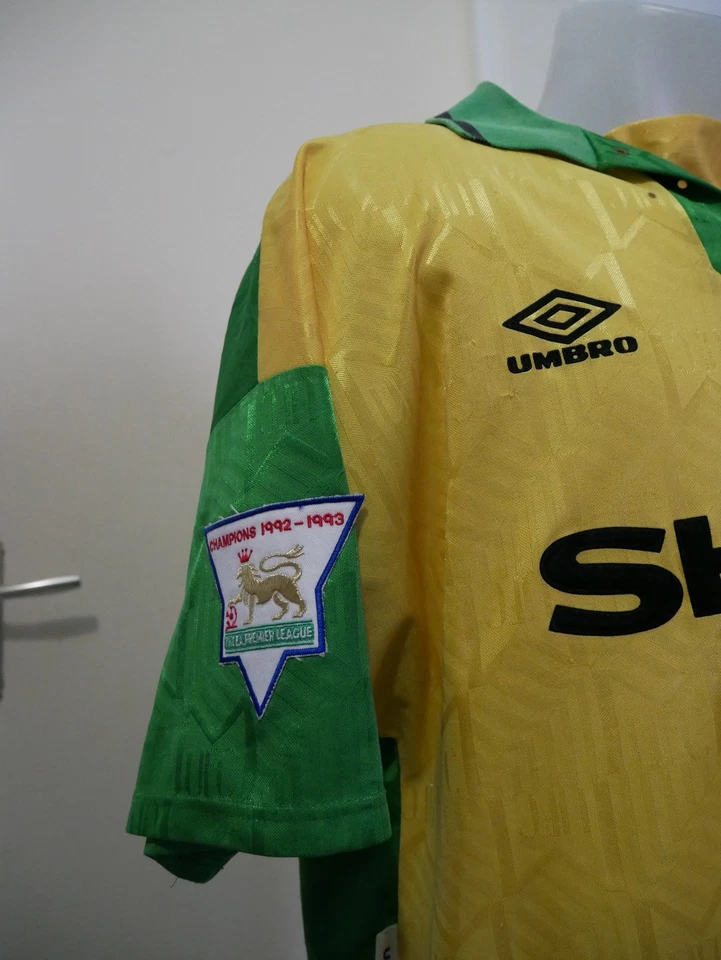 Maillot Cantona 7 Manchester United 1992 1993 1994 Large third shirt jersey MU - Photo 3/4