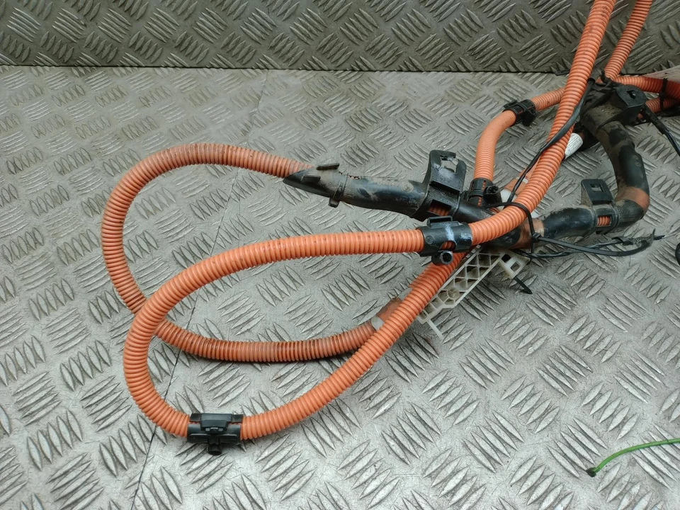 MINI COUNTRYMAN CHARGING PORT CABLE HIGH VOLTAGE PHEV 8482296 F60 2017-2024 - Image 4 of 4