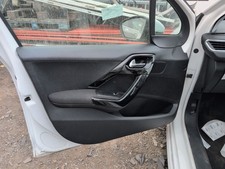PEUGEOT 208 ACTIVE MK1 2012-2015 DOOR CARD LEFT SIDE FRONT 96763528ZD