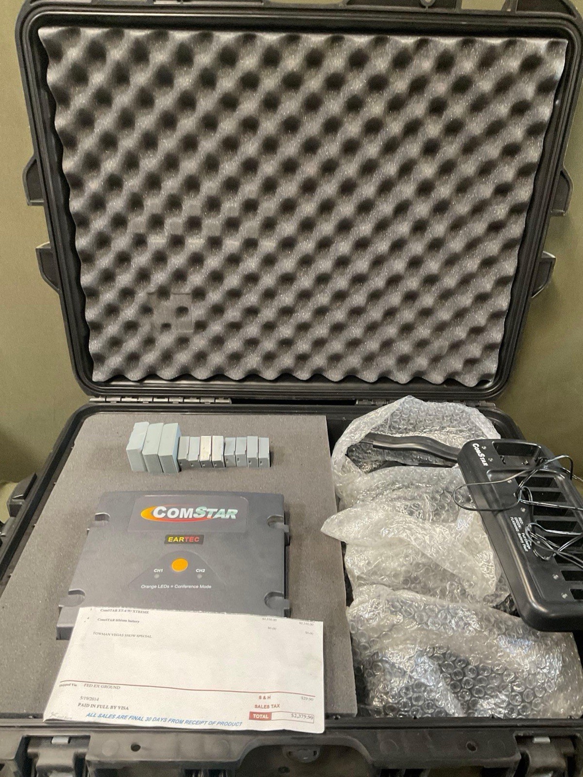 Eartec ComSTAR XT-4 W/ XTREME Wireless Intercom System with Hard Case
