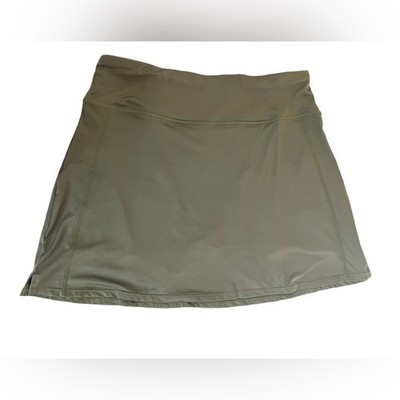 Oakla Olive Skort /Skirt Size XL
