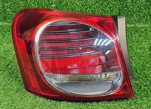 Lexus GS350, GS450H 2006-2011 Hybrib LED TAIL LIGHTS Complete set Oem used - Picture 4 of 24