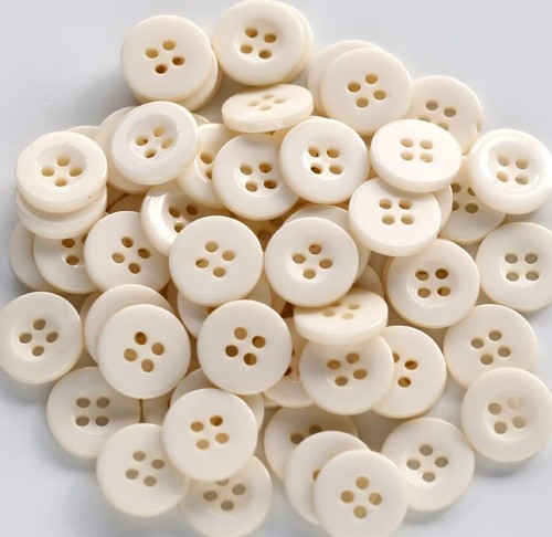 4 Hole CREAM COLOUR Buttons Used in Sewing, Tailoring, Shirts, Tshirts, Dress - Picture 1 of 3