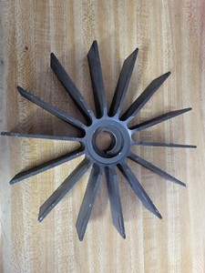 LINCOLN ELECTRIC MOTOR COOLING FAN.  14 FINS.  I.D. 1" - O.D. 8 7/8.  ALUMINIUM