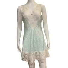Vtg Val Mode S Pale blue Silky Lace trimmed Negligee Nightgown Lingerie Floral