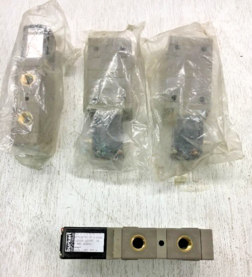 Burkert Valve 1/4'' Model: 425-G-1/4-B-PL-1/4 NPT, 120v 50/60, 230psi