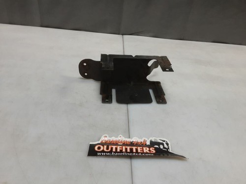 Jeep TJ Wrangler Fuse Box Mounting Bracket 2001 2002 2003 2004 2005 2006 53430 | eBay Jeep TJ Wrangler Fuse Box Mounting Bracket 2001 2002 2003 2004 2005 2006 53430 | eBay