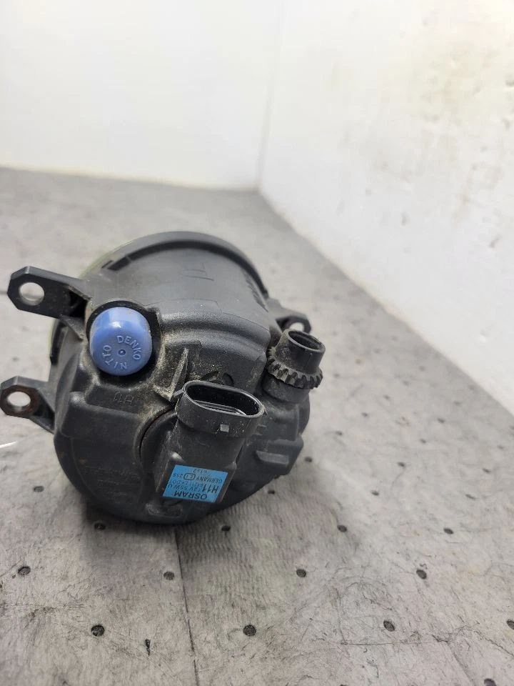 司机转角/公园灯雾驱动掀背车适合 06-19 YARIS 1678701 — 第 3/4 张图片