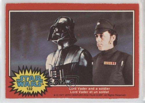 1977 OPC Star Wars #132 Lord Vader and a soldier